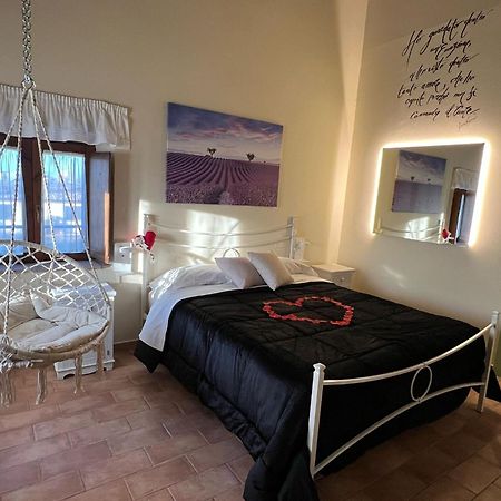 Locanda Del Tavolo Matto Potenza Picena Luaran gambar